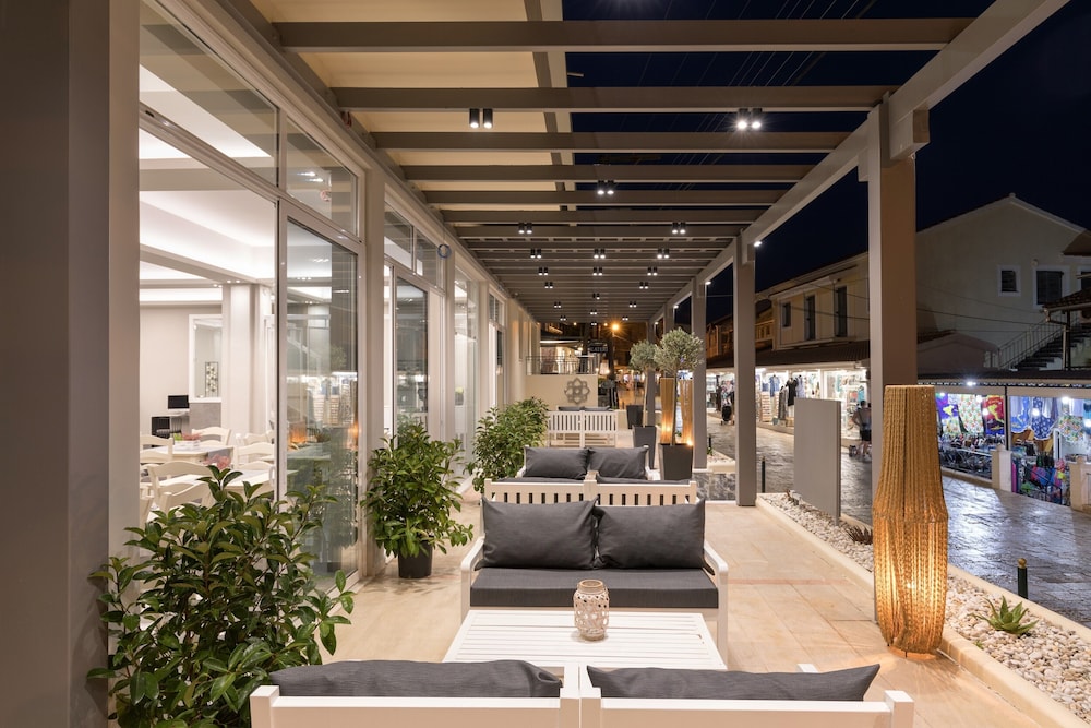 Melina Oasis Boutique Hotel — Restaurant & bars in Kassopei, Ionian Islands