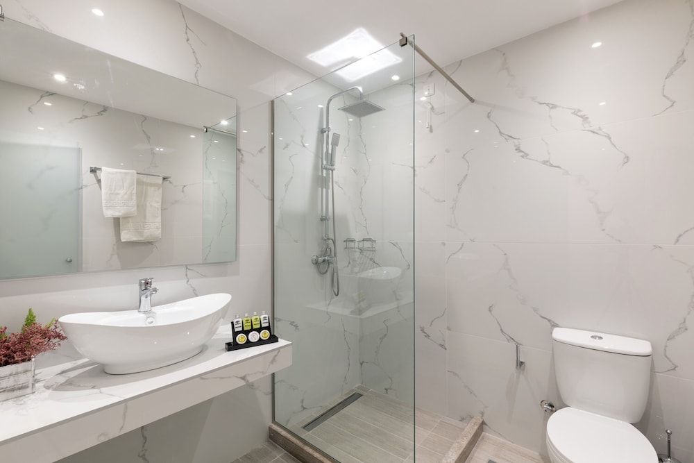 Melina Oasis Boutique Hotel — Hotel rooms in Kassopei, Ionian Islands