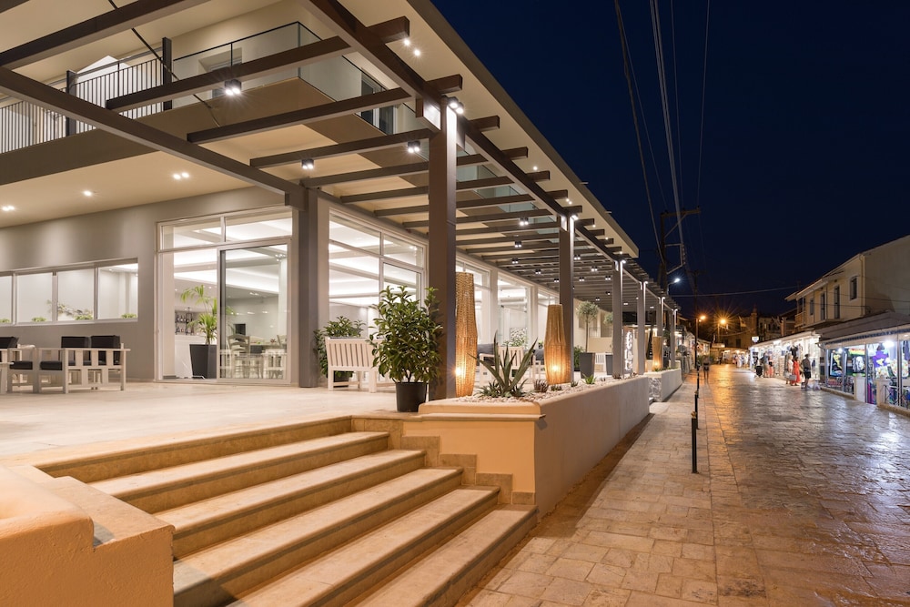 Melina Oasis Boutique Hotel — Hotel building in Kassopei, Ionian Islands