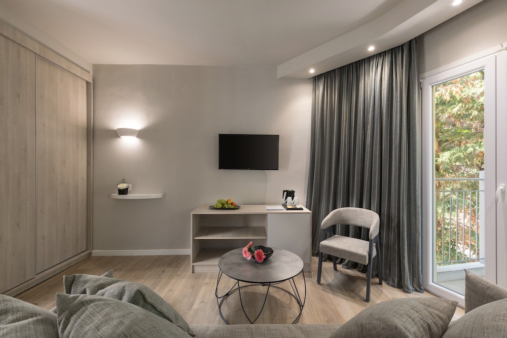 Melina Oasis Boutique Hotel — Hotel rooms in Kassopei, Ionian Islands