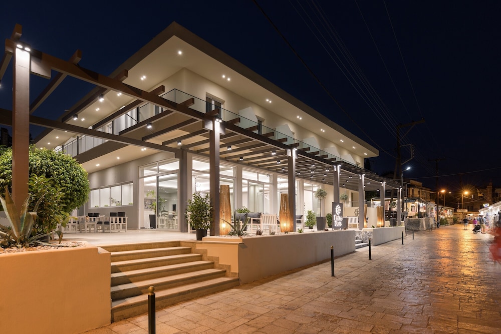 Melina Oasis Boutique Hotel — Hotel building in Kassopei, Ionian Islands