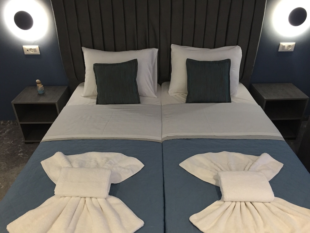 City Pearl — Hotel rooms in Hersonissos