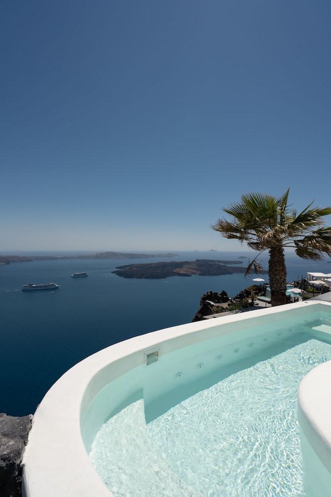 Stella Rocca A Mare — Swimming pool in Imerovigli, South Aegean