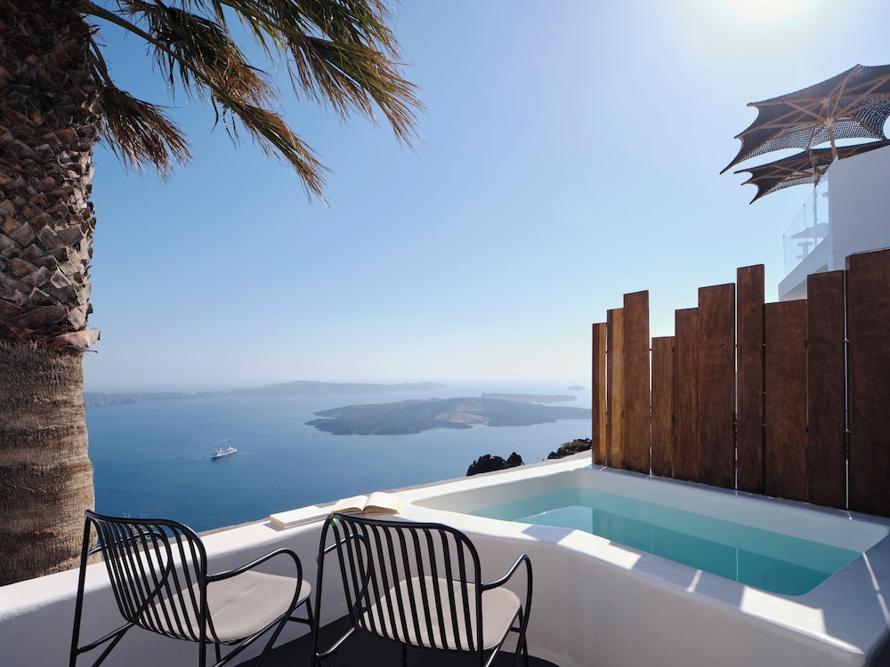 Stella Rocca A Mare — Swimming pool in Imerovigli, South Aegean