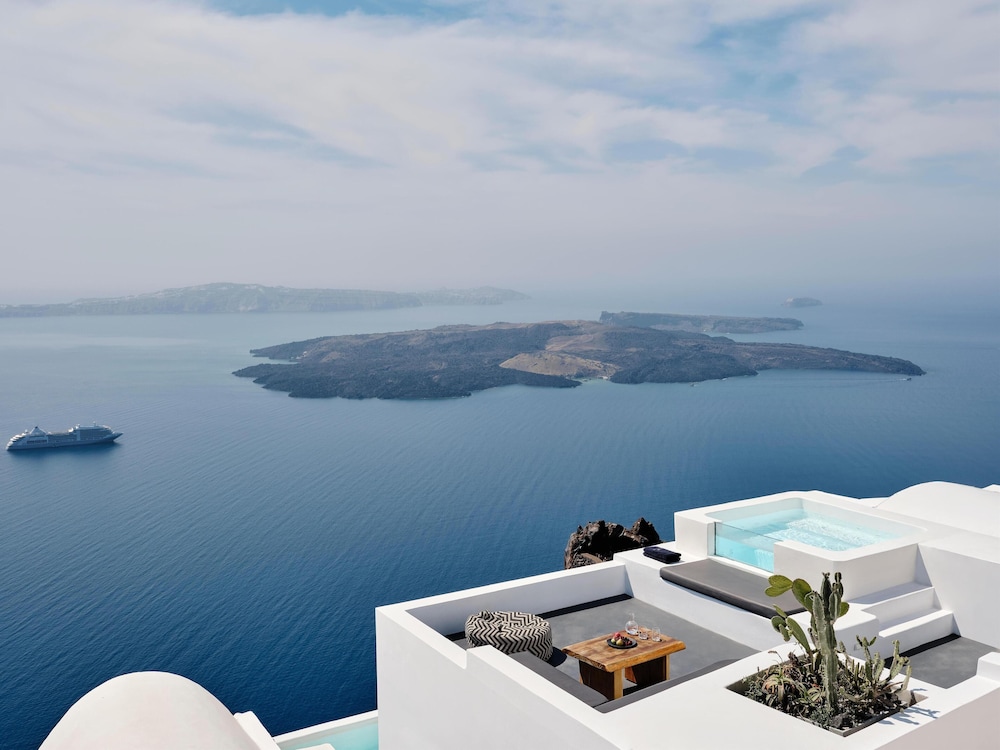 Stella Rocca A Mare — Swimming pool in Imerovigli, South Aegean