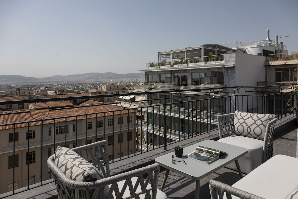 Play Theatrou, a member of Brown Hotels — Hotel building in Athens, Attica