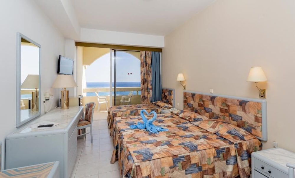 Olympos Beach — Hotel rooms in Faliraki, South Aegean