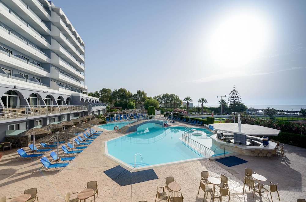 Olympos Beach — Swimming pool in Faliraki, South Aegean