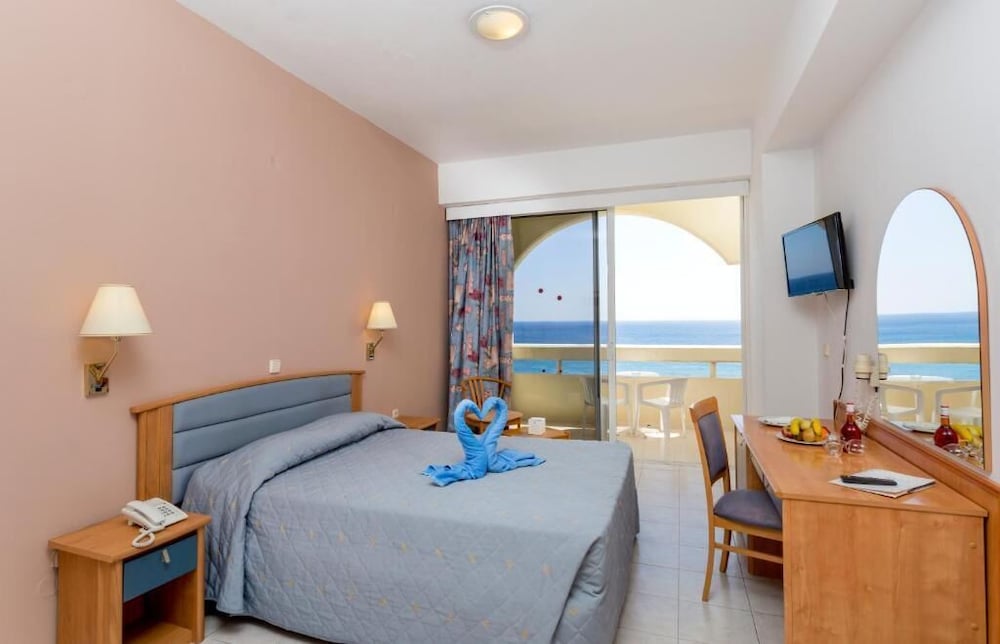 Olympos Beach — Hotel rooms in Faliraki, South Aegean