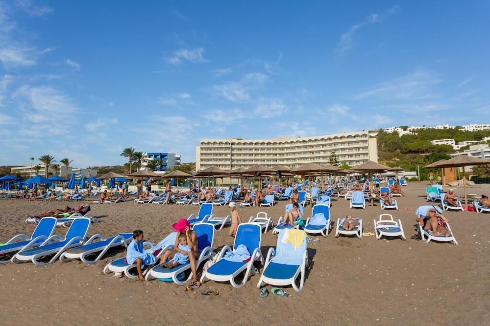 Olympos Beach — Beach in Faliraki, South Aegean