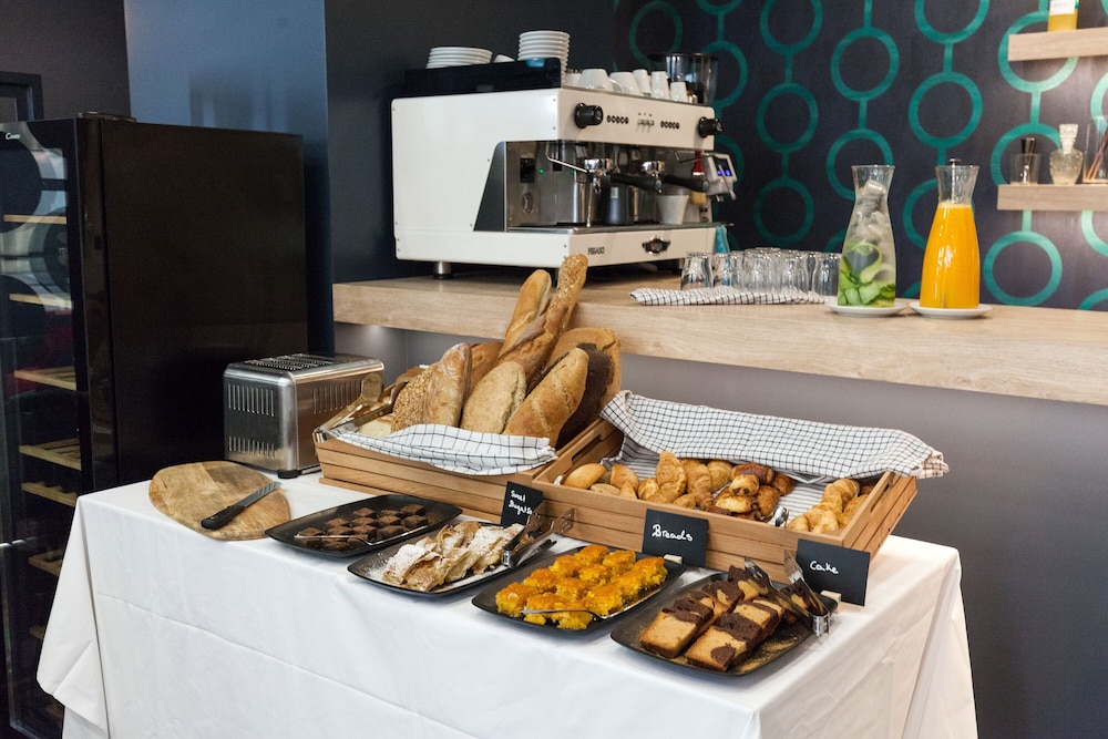 Trendy Hotel by Athens Prime Hotels — Restaurant & bars in Athens, Attica