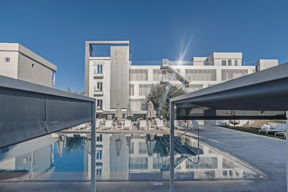 Ray Hotel Corfu — Main photo in Perama (Corfu), Ionian Islands