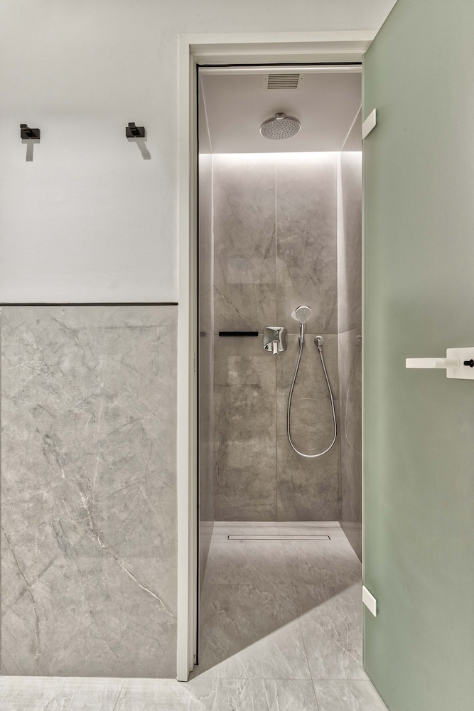 Bitzaro Boutique Hotel — Hotel rooms in Zante Town, Ionian Islands