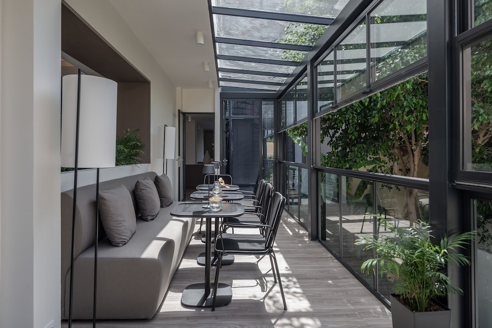 Bitzaro Boutique Hotel — Restaurant & bars in Zante Town, Ionian Islands