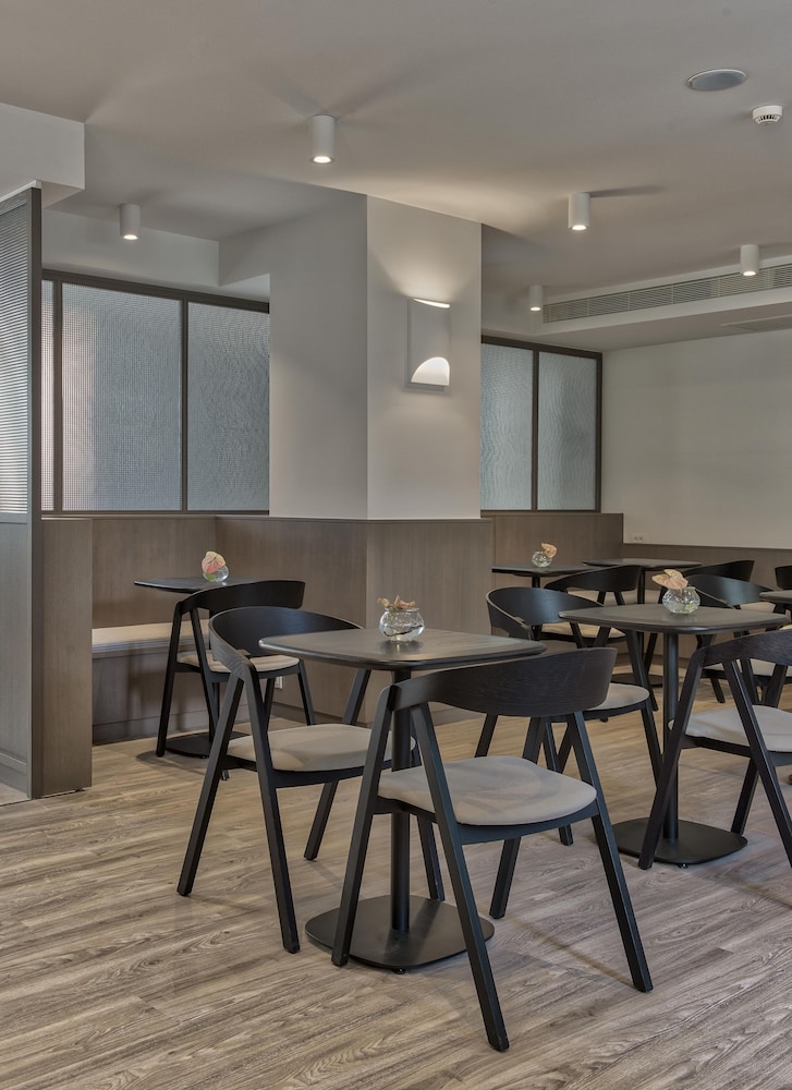 Bitzaro Boutique Hotel — Restaurant & bars in Zante Town, Ionian Islands