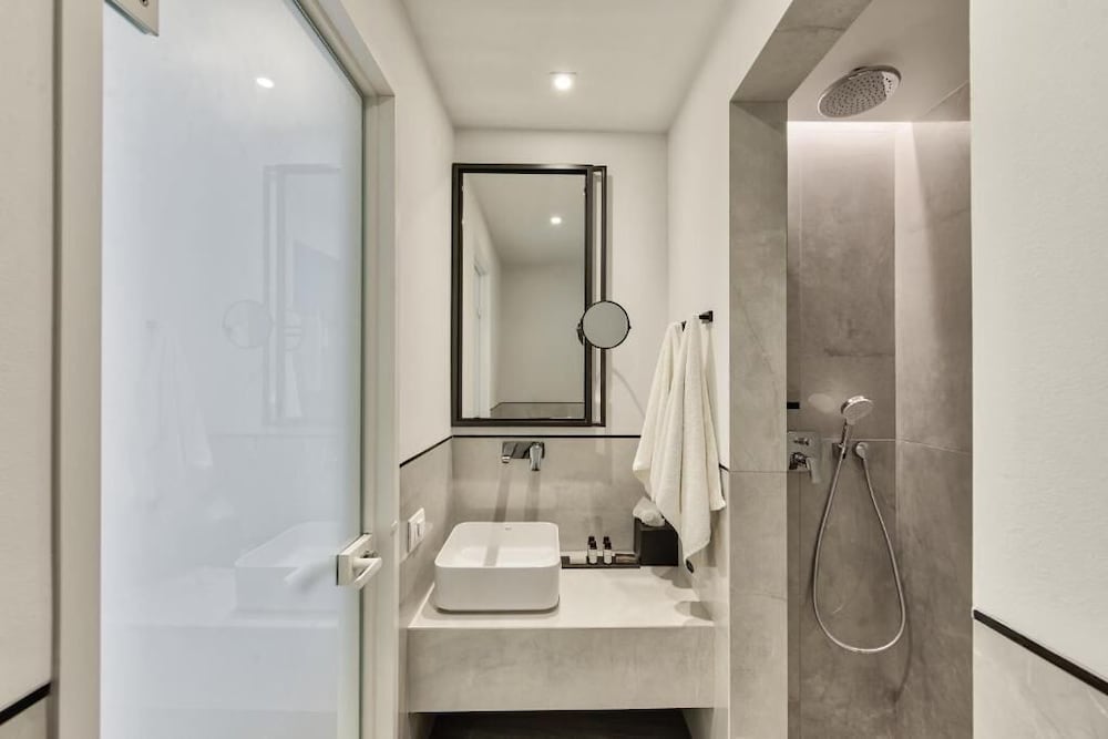 Bitzaro Boutique Hotel — Hotel rooms in Zante Town, Ionian Islands