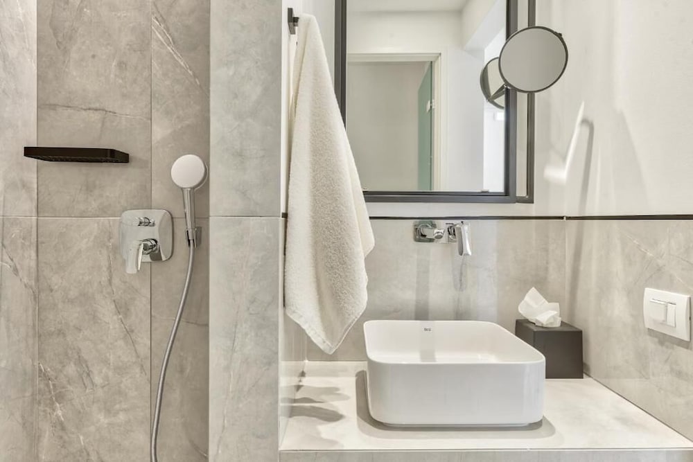 Bitzaro Boutique Hotel — Hotel rooms in Zante Town, Ionian Islands
