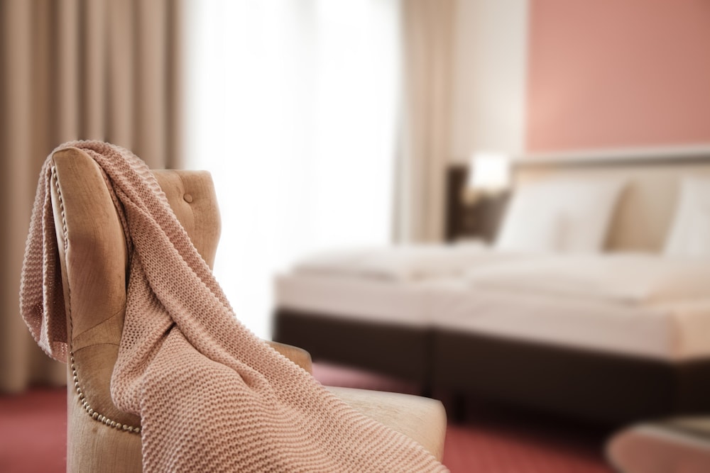 Gold Palais Hotel — Hotel rooms in Berlin, Berlin