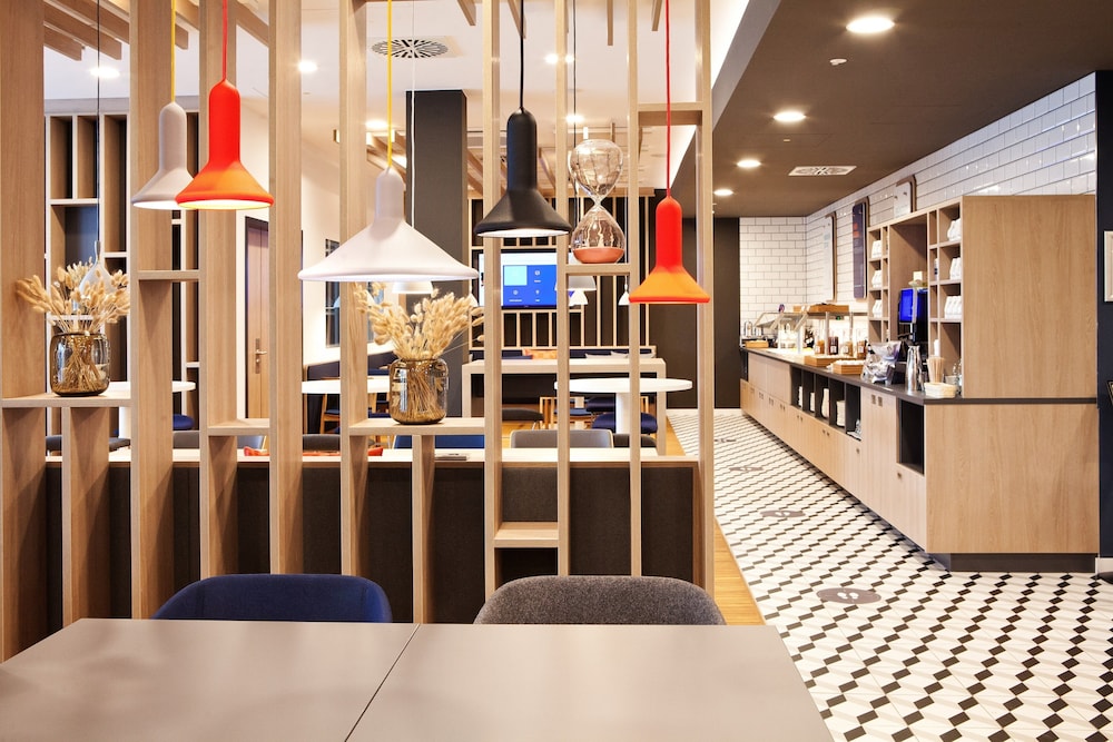 Holiday Inn Express Munich - Olympiapark by IHG — Restaurant & bars in Munich, Bavaria