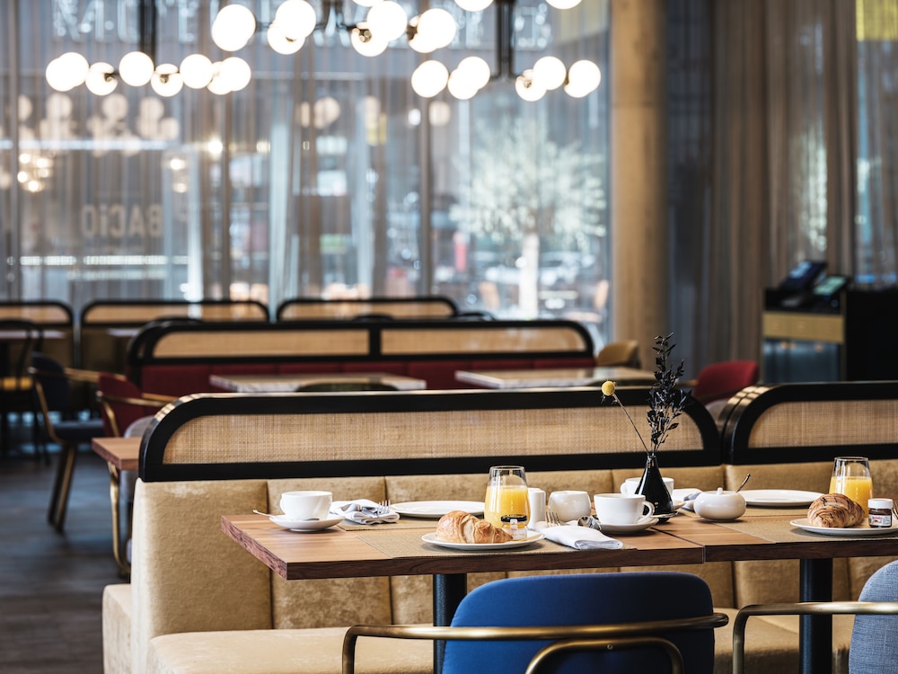 Ameron München Motorworld — Restaurant & bars in Munich, Bavaria