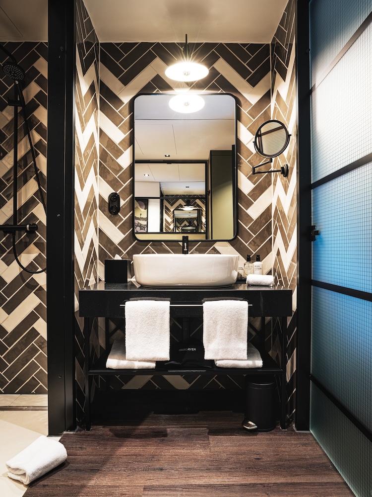 Ameron München Motorworld — Hotel rooms in Munich, Bavaria