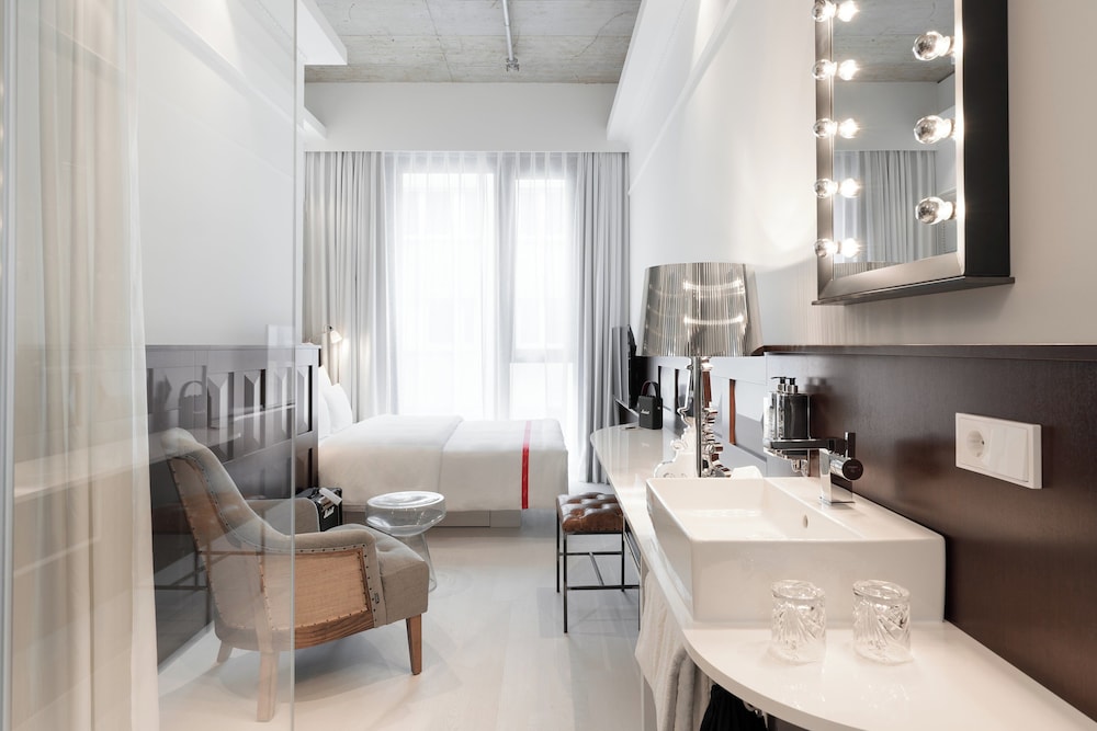 Ruby Louise Hotel Frankfurt by IHG — Hotel rooms in Frankfurt am Main, Hesse