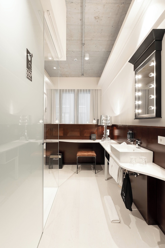 Ruby Louise Hotel Frankfurt by IHG — Hotel rooms in Frankfurt am Main, Hesse