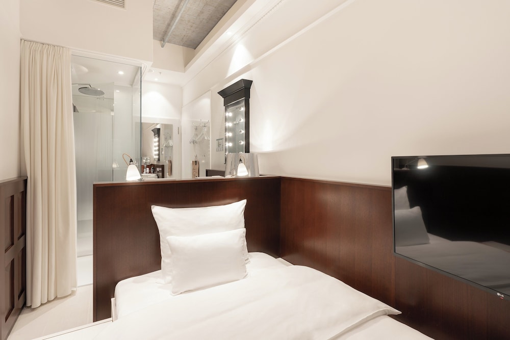 Ruby Louise Hotel Frankfurt by IHG — Hotel rooms in Frankfurt am Main, Hesse
