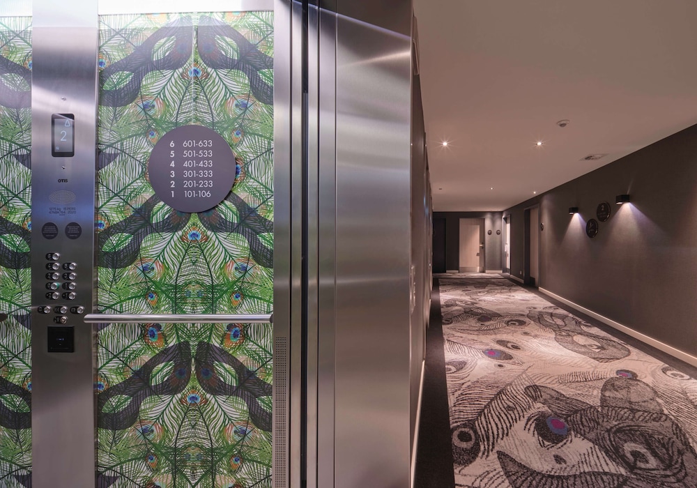 Adina Apartment Hotel Cologne — Hotel building in Cologne, North Rhine-Westphalia