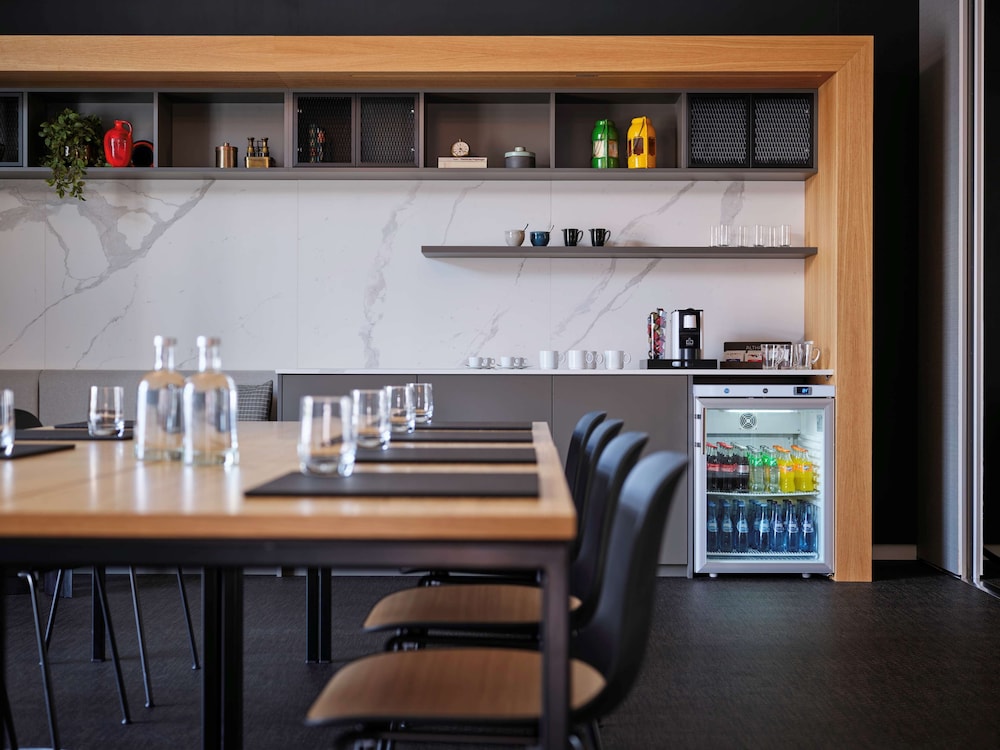 Adina Apartment Hotel Cologne — Restaurant & bars in Cologne, North Rhine-Westphalia