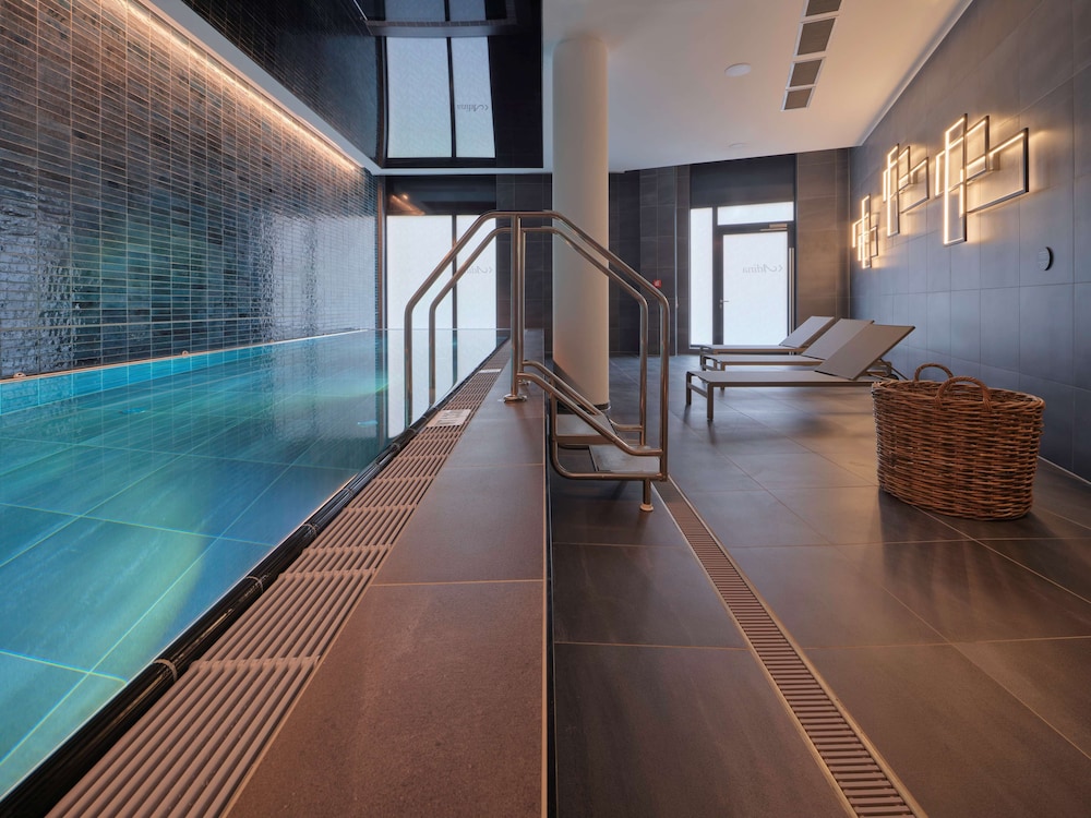 Adina Apartment Hotel Cologne — Swimming pool in Cologne, North Rhine-Westphalia