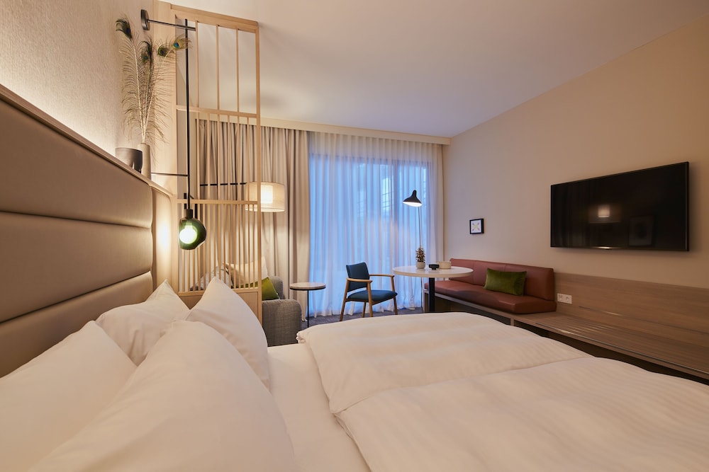 Adina Apartment Hotel Cologne — Hotel rooms in Cologne, North Rhine-Westphalia