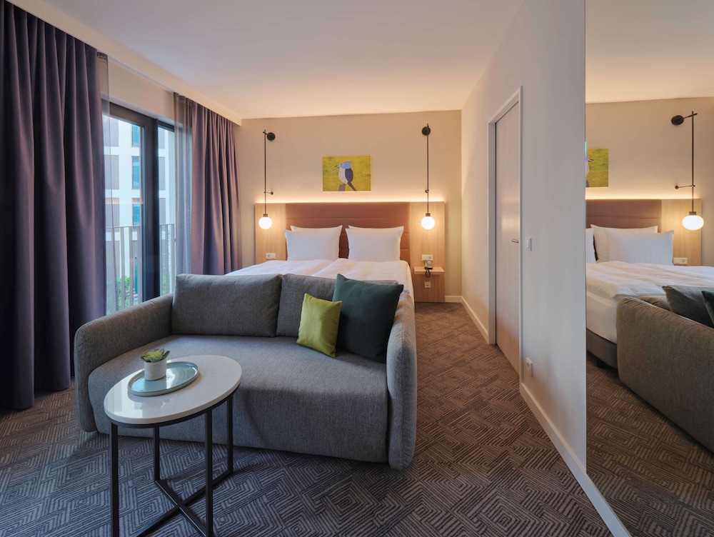 Adina Apartment Hotel Cologne — Hotel rooms in Cologne, North Rhine-Westphalia
