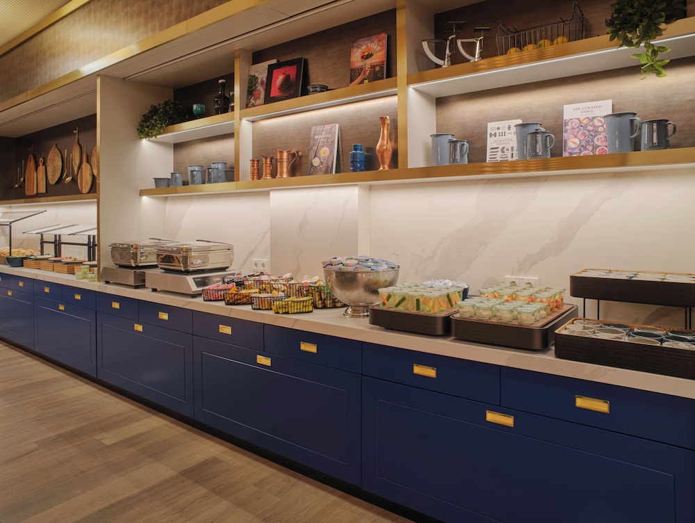 Adina Apartment Hotel Cologne — Restaurant & bars in Cologne, North Rhine-Westphalia