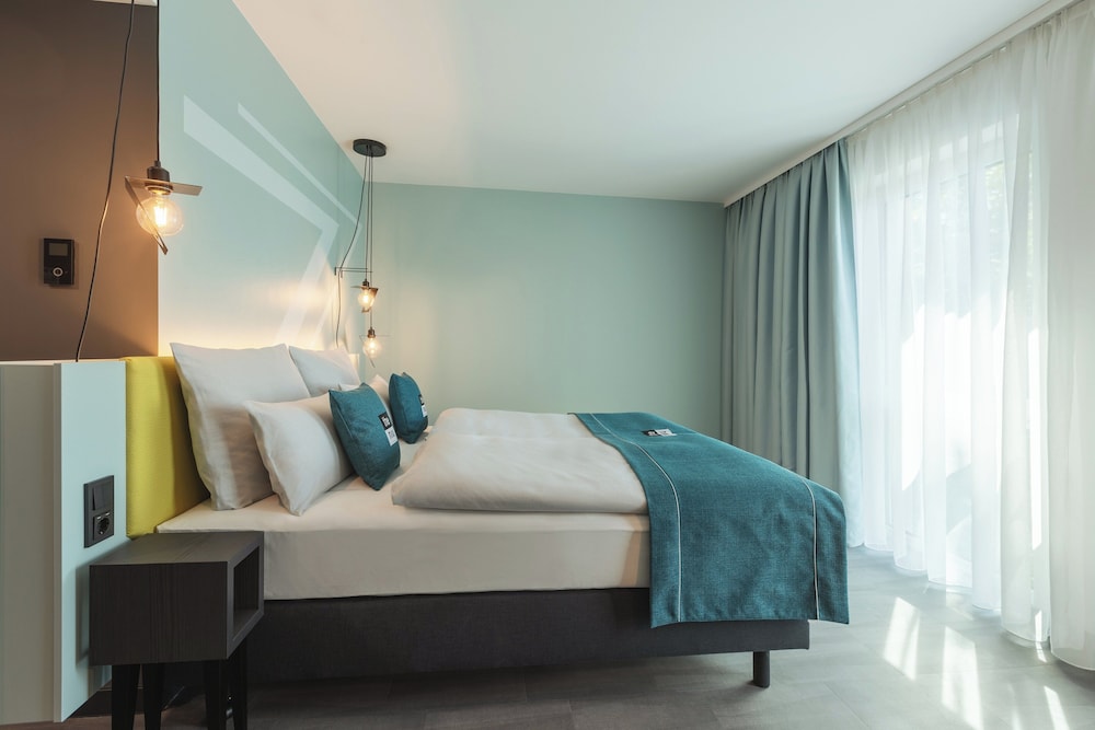 Holiday Inn - the niu, Seven Dusseldorf Ost by IHG — Hotel rooms in Düsseldorf, North Rhine-Westphalia