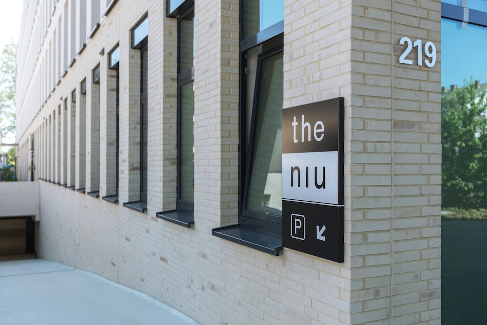 Holiday Inn - the niu, Seven Dusseldorf Ost by IHG — Hotel building in Düsseldorf, North Rhine-Westphalia