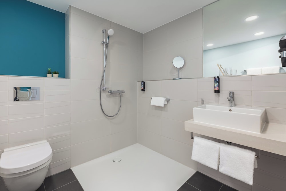 Holiday Inn - the niu, Seven Dusseldorf Ost by IHG — Hotel rooms in Düsseldorf, North Rhine-Westphalia