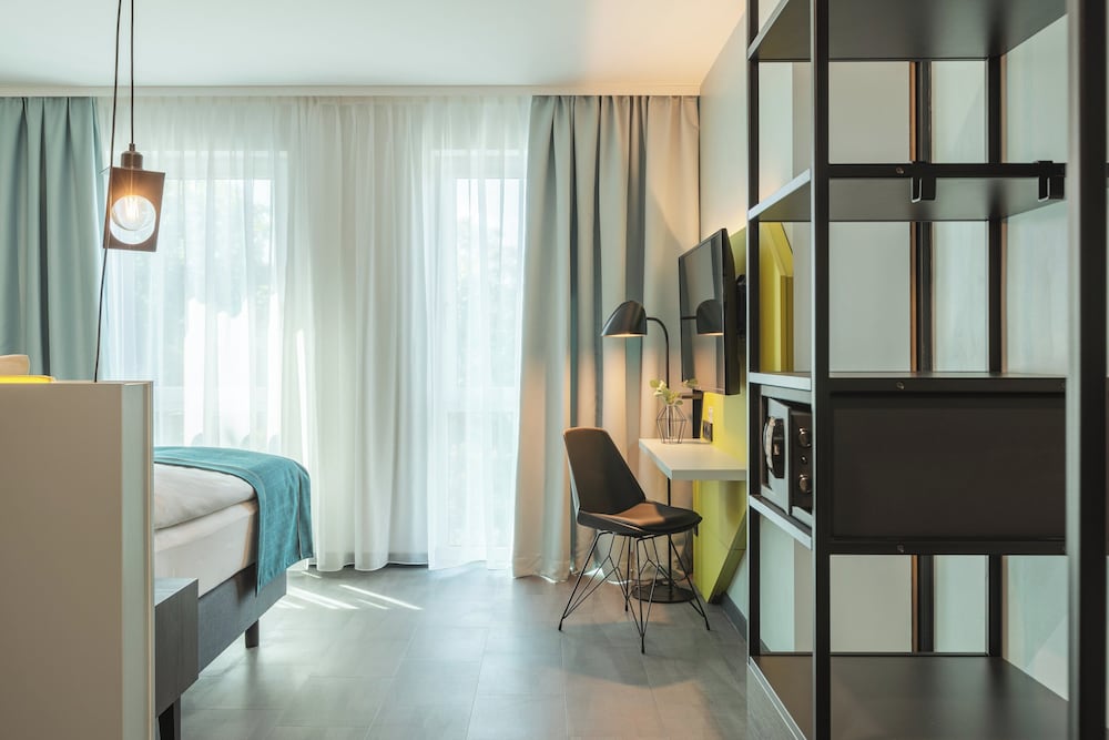 Holiday Inn - the niu, Seven Dusseldorf Ost by IHG — Hotel rooms in Düsseldorf, North Rhine-Westphalia