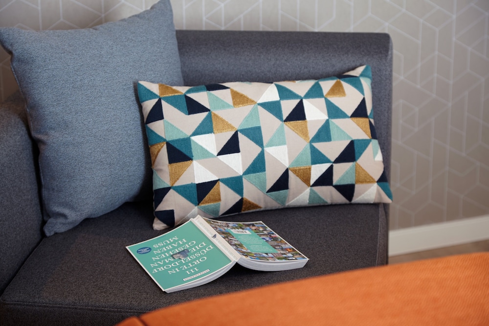 Holiday Inn - the niu, Hub Dusseldorf Messe by IHG — Hotel rooms in Düsseldorf, North Rhine-Westphalia