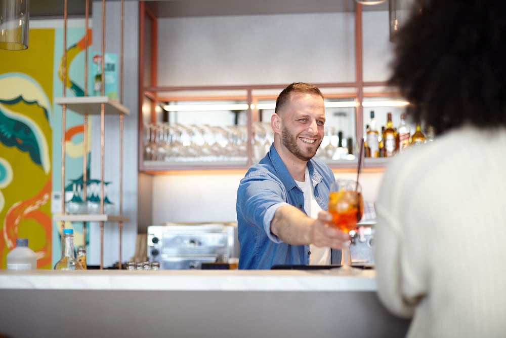 Holiday Inn - the niu, Hub Dusseldorf Messe by IHG — Restaurant & bars in Düsseldorf, North Rhine-Westphalia