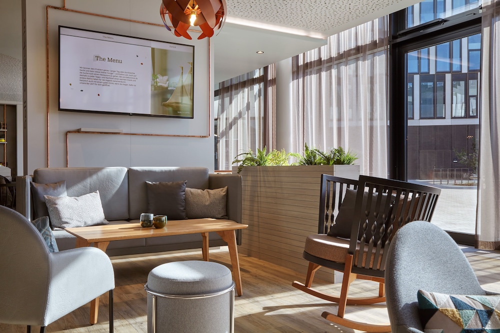 Holiday Inn - the niu, Hub Dusseldorf Messe by IHG — Restaurant & bars in Düsseldorf, North Rhine-Westphalia