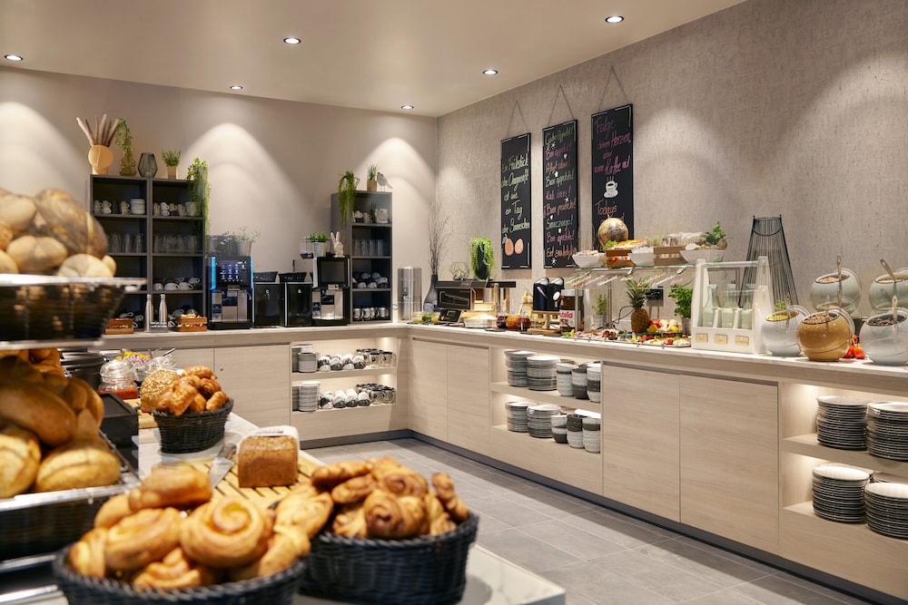 Holiday Inn - the niu, Hub Dusseldorf Messe by IHG — Restaurant & bars in Düsseldorf, North Rhine-Westphalia