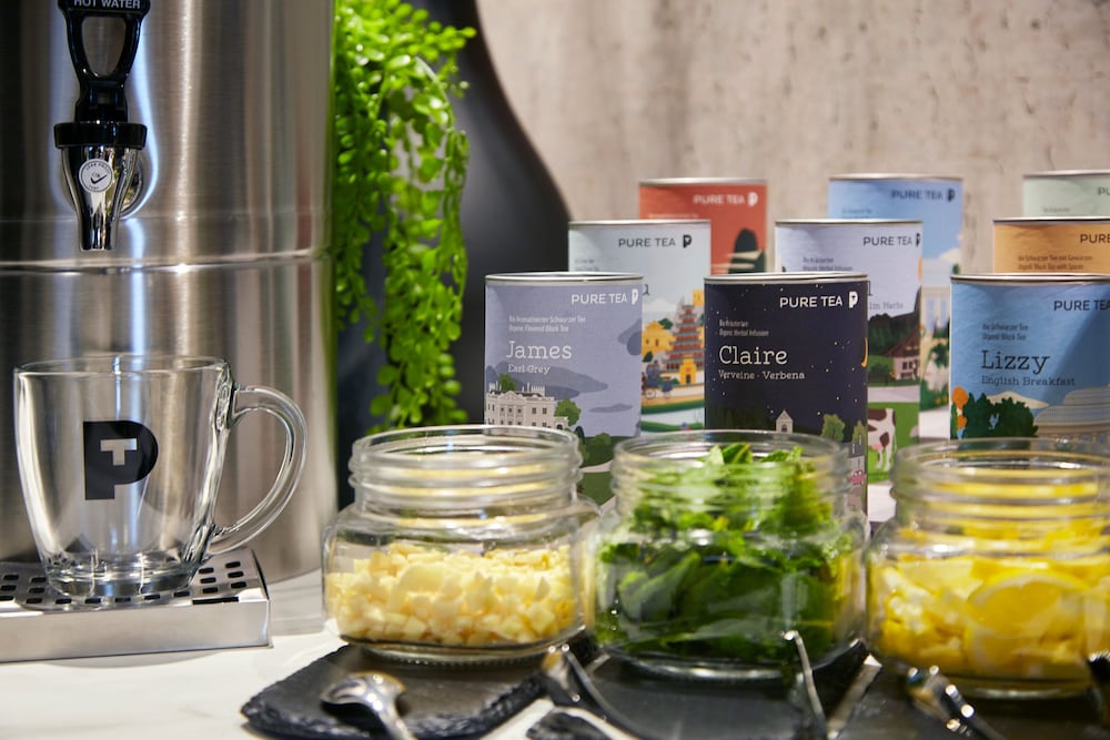 Holiday Inn - the niu, Hub Dusseldorf Messe by IHG — Restaurant & bars in Düsseldorf, North Rhine-Westphalia