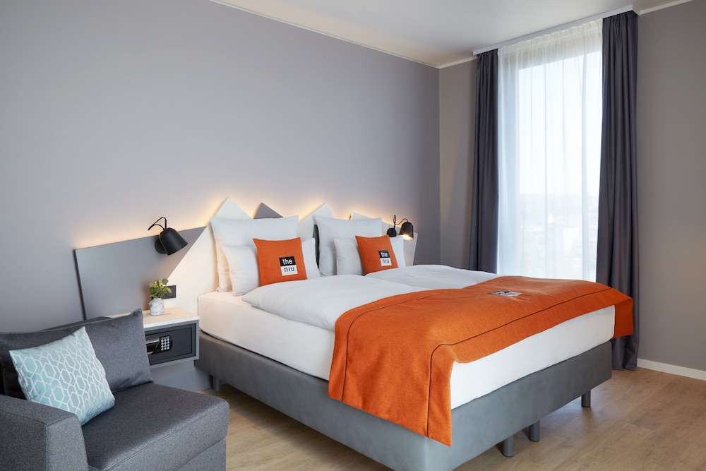 Holiday Inn - the niu, Hub Dusseldorf Messe by IHG — Hotel rooms in Düsseldorf, North Rhine-Westphalia