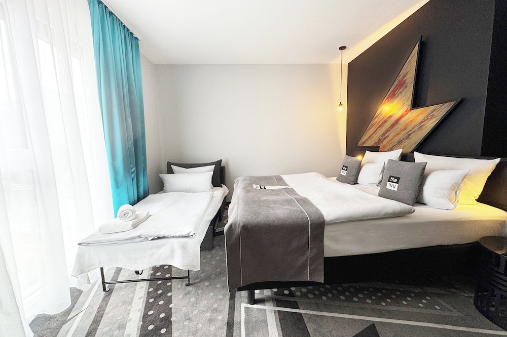Holiday Inn - the niu, Flash Berlin Charlottenburg by IHG — Hotel rooms in Berlin, Berlin