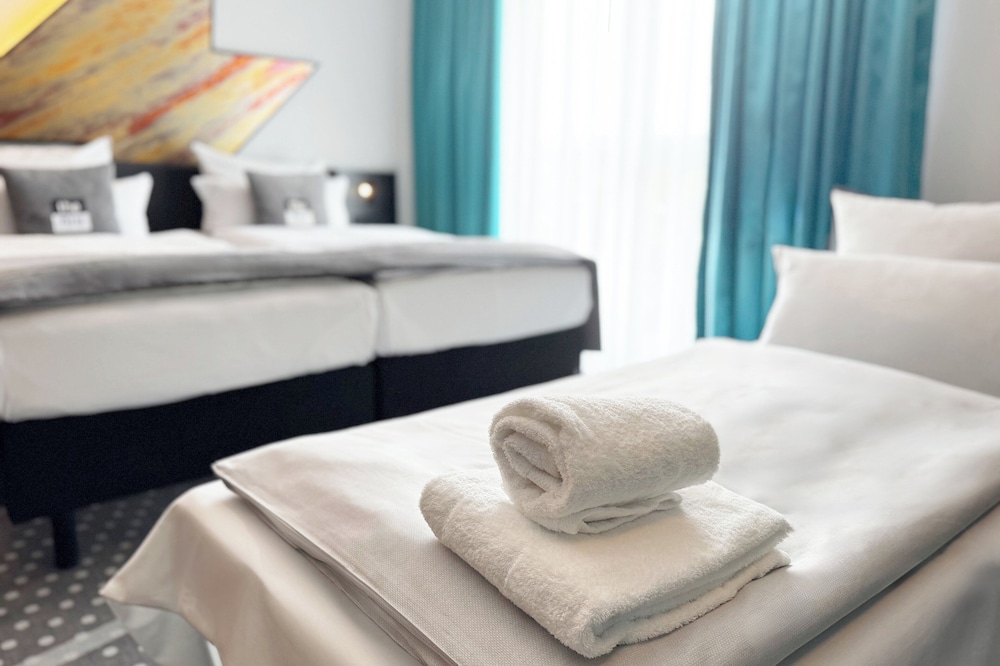 Holiday Inn - the niu, Flash Berlin Charlottenburg by IHG — Hotel rooms in Berlin, Berlin