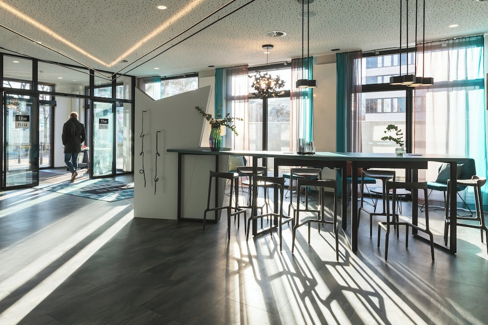 Holiday Inn - the niu, Flash Berlin Charlottenburg by IHG — Restaurant & bars in Berlin, Berlin
