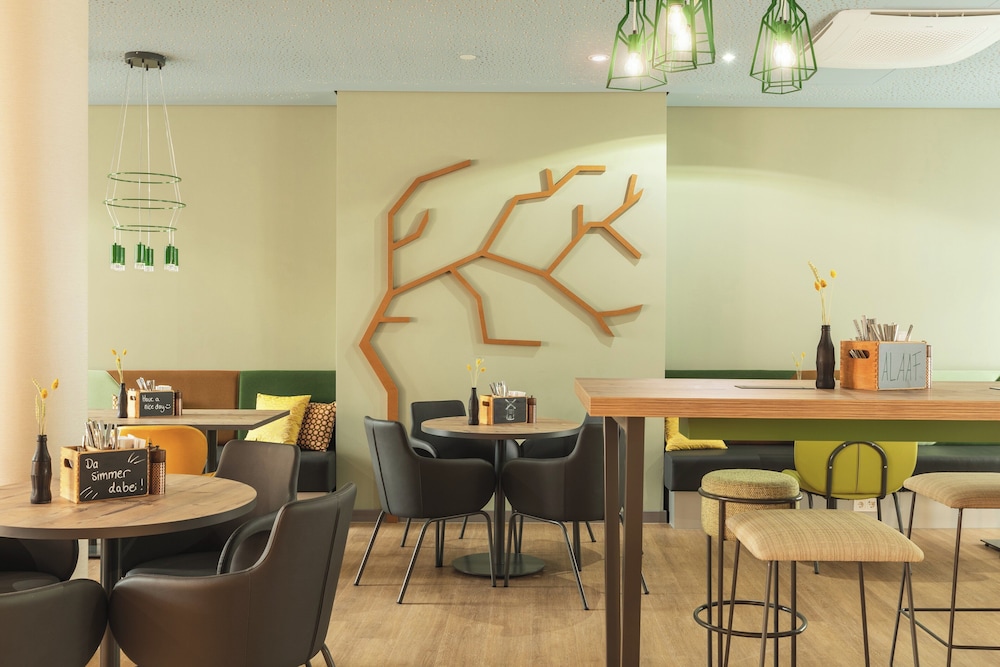 Holiday Inn – the niu, Mill Cologne Mülheim by IHG — Restaurant & bars in Cologne, North Rhine-Westphalia