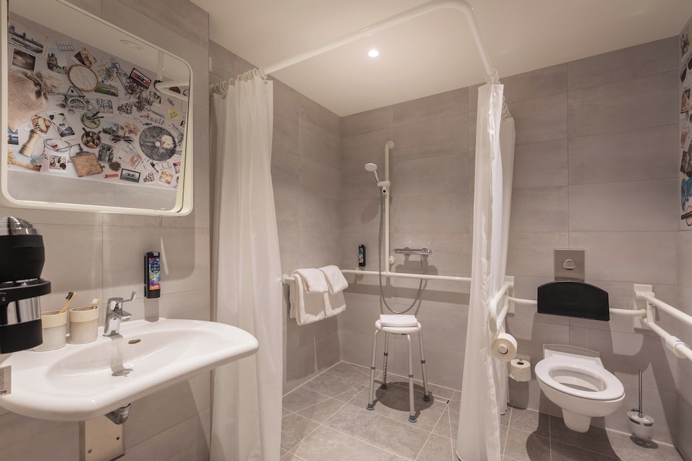 Holiday Inn – the niu, Mill Cologne Mülheim by IHG — Hotel rooms in Cologne, North Rhine-Westphalia