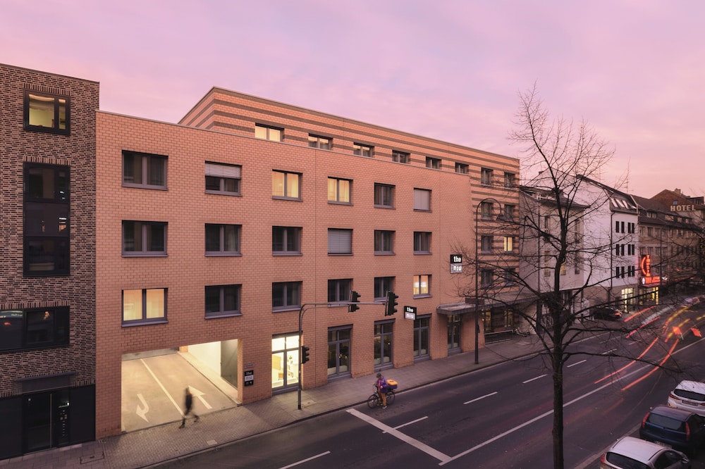 Holiday Inn – the niu, Mill Cologne Mülheim by IHG — Hotel building in Cologne, North Rhine-Westphalia